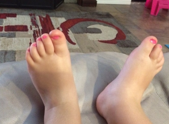 Toes